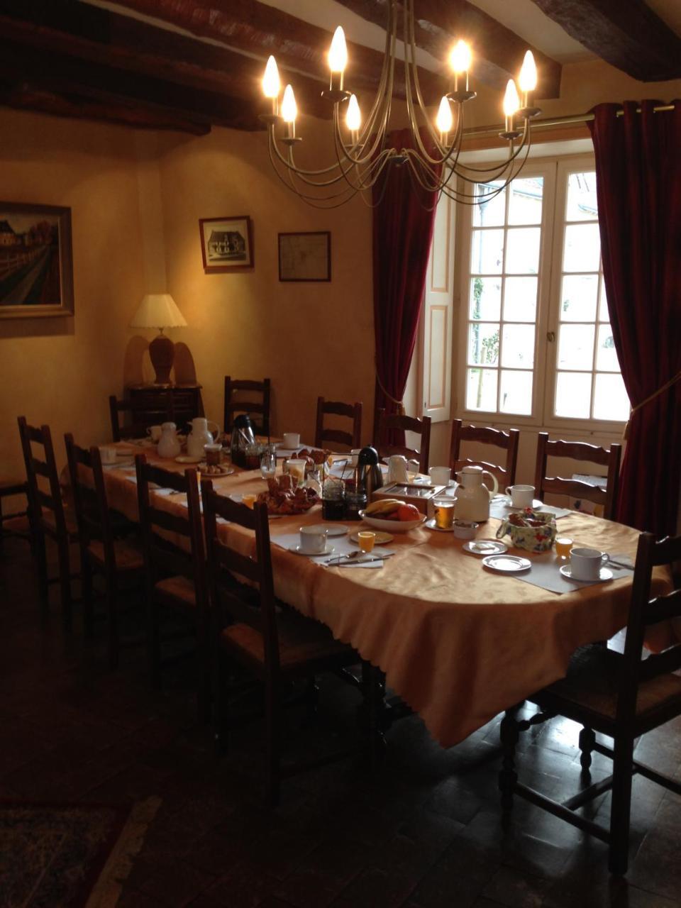 Manoir De Chaix Bed & Breakfast Truyes Екстериор снимка
